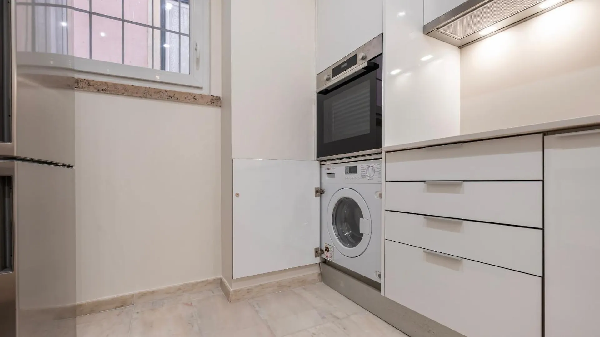 Homely 2Bdr Apartment With Terrace By Lovelystay Lisboa البرتغال