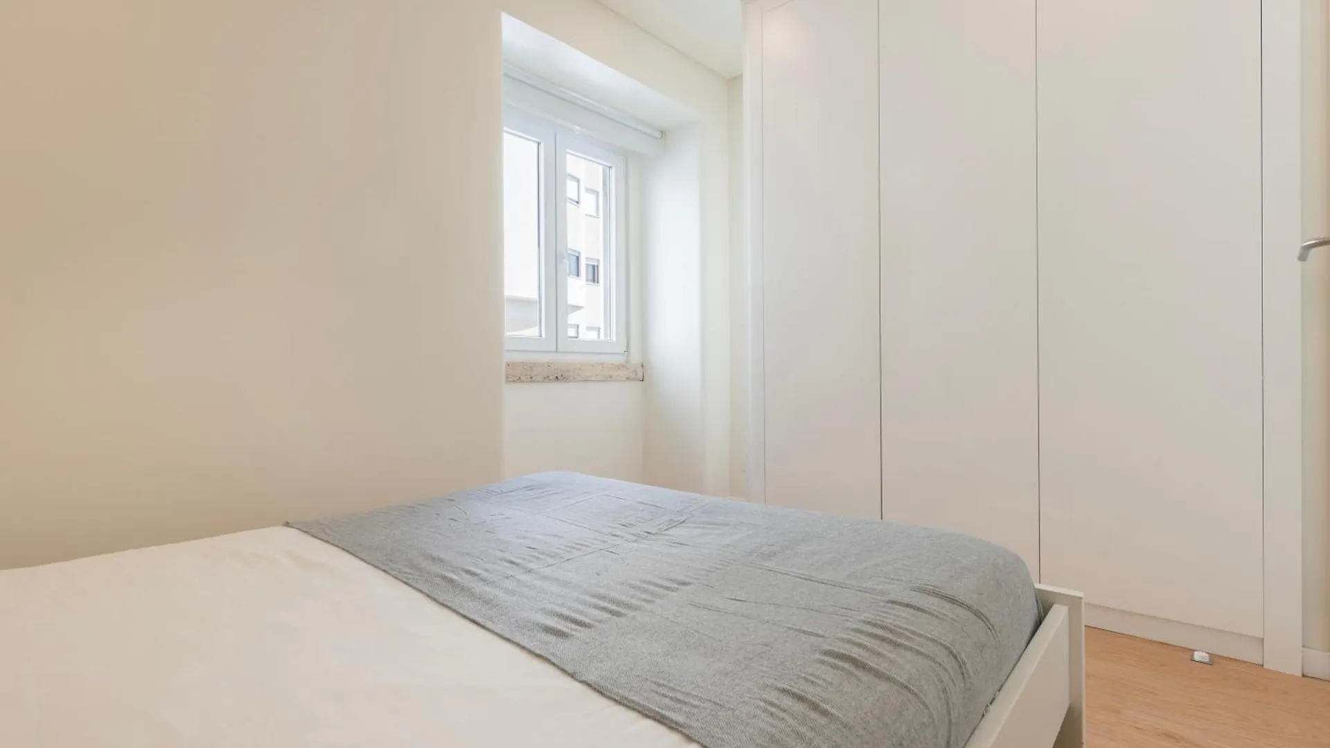 Homely 2Bdr Apartment With Terrace By Lovelystay Lizbona